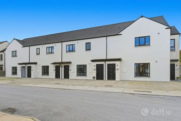38 Sandyhill Lane, Glenconnor Village, Clonmel, Co. Tipperary, E91W6H6