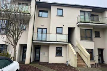9 Riverbank, North Main Street, P72PD91 — photo 2