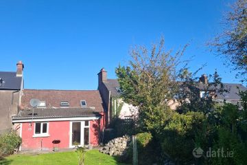 8 The Cottages, Ballintemple, Co. Cork, T12Y4DX — photo 2