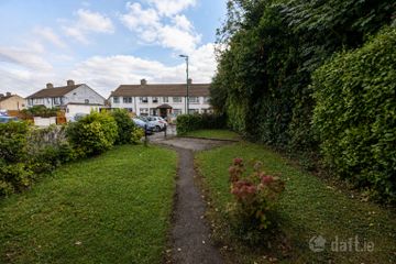 65 Walkinstown Park, Walkinstown, Dublin 12, D12V0C5 — photo 2