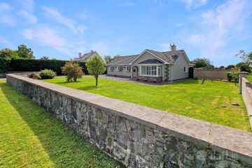 Claremount, Clarecastle, Ennis, Co. Clare, V95 R2P0