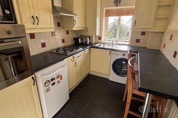 Apt 12, Bellevue Court, Old Youghal Road, Cork, T23TW67 — photo 2