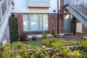 34 Headlands, Putland Road, Co. Wicklow — photo 2