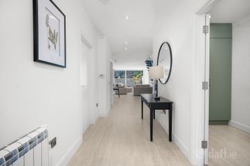 The Mews, 3 Leeson Close, Dublin 2 — photo 3