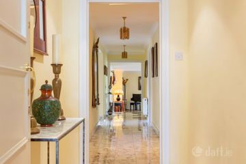 Apartment 23, Greenfield Manor, Greenfield Park, Donnybrook, Dublin 4, D04X407 — photo 2