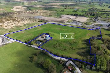 Residence & Farm Buildings On C. 62.34 Acres, Knockaunnagat & Cloonagh, Dunmore, Co. Galway, H54X054 — photo 3