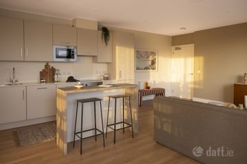 3 Bedroom Penthouse, Occu Hayfield, Churchview Road, Killiney, Co. Dublin — photo 2