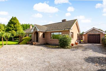 Oak Lawns, Clonee Road, Westmanstown, Lucan, Co. Dublin, K78P934 — photo 2