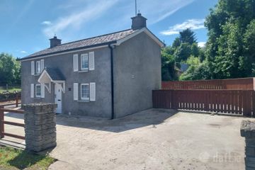 Springfield Cottage, Dundalk Road, Carlingford, Co. Louth — photo 2