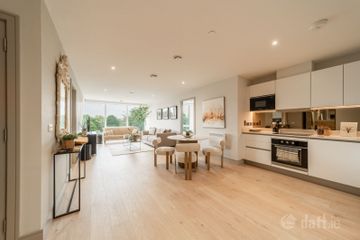 2 Bedroom  Apartment, Shore Club, Beach Road, Dublin 4 — photo 2
