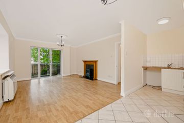 Apartment 217, Hampton Square, Hampton Green, Navan Road (D7), Dublin 7, D07H5PH — photo 2