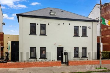Emerald Inn, 47/48 Sheriff Street Lower, IFSC, Dublin 1, D01TE82
