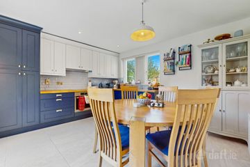 11 Fernleigh Grange, Carpenterstown, Dublin 15, D15YC56 — photo 2