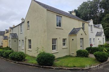 13 Bunratty Castle Gardens, Bunratty, Hurlers Cross, Co. Clare, V95KC86 — photo 2