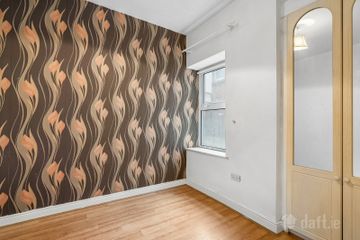 6 Wicklow Court, South Great Georges Street, Dublin 2, D02 HW10 — photo 3