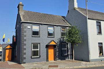 1 Upper Market Place, Ennis, Co. Clare