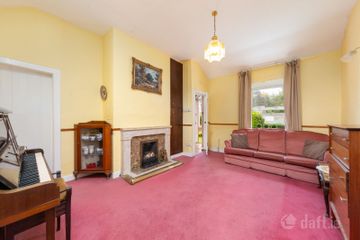 1 Saint Patrick'S Cottages, Rathfarnham, Willbrook, Dublin 14, D14C9T7 — photo 3