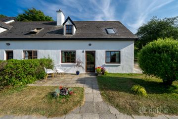 8 Oysterhaven Holiday Cottages, Oysterhaven, Kinsale, Co. Cork, P17AW71 — photo 3