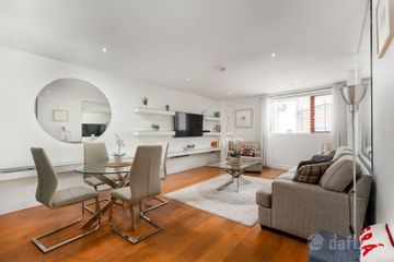 Apartment 1, 18 Baggot Street Lower, Dublin 2 — photo 2