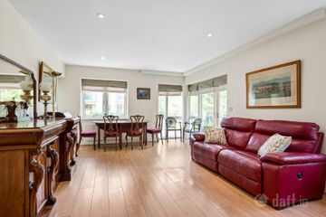 Apartment 3, Kelston Hall, Foxrock, Dublin 18, D18F594 — photo 2