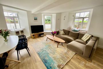 Roebuck House, Roebuck Court, Clonskeagh, Dublin 14, D14PH27 — photo 2