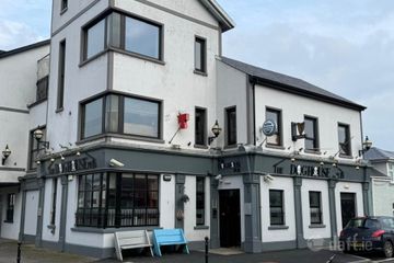 Bar & Restaurant, Navenny Street, Ballybofey, Co. Donegal — photo 2