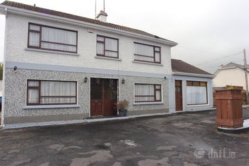 Copperbeech House, Athenry Road, Loughrea, Co. Galway, H62CK15 — photo 2