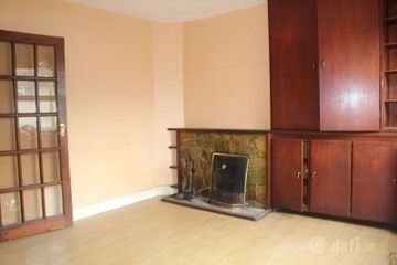 18 Lacey Villas, Tipperary, Tipperary Town, Co. Tipperary, E34P584 — photo 2