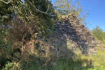 Ref 886 - Lands Containing Old Ruin, Killagurteen, Waterville, Co. Kerry — photo 2