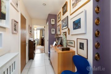 Apt 11, Block C, Cameron Court, Cameron Street, Dublin 8, D08 HN22 — photo 2