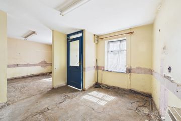 14 Ballybricken, Waterford City Centre, Co. Waterford, X91F8FV — photo 2