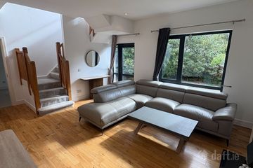 16 The Courtyard, Woodville, Glanmire, Co. Cork — photo 2