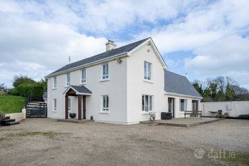 The Farmhouse, Ballinteskin, Wicklow Town, Co. Wicklow, A67NW50 — photo 2