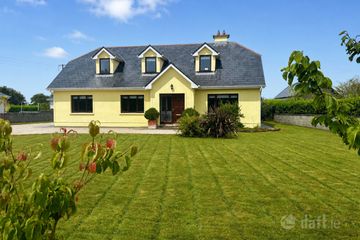 Corbally, Cummer, Carnoneen, Co. Galway, H54H985 — photo 2
