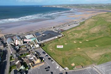 Main Street, Lahinch, Co. Clare, V95K6AC — photo 2