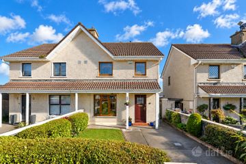 8 Ballyogan Wood, Carrickmines, Dublin 18, D18E6N9