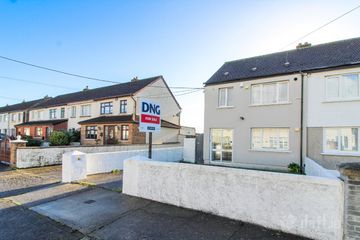 85 Saint Brendan's Crescent, Greenhills, Dublin 12, D12C6F6 — photo 2