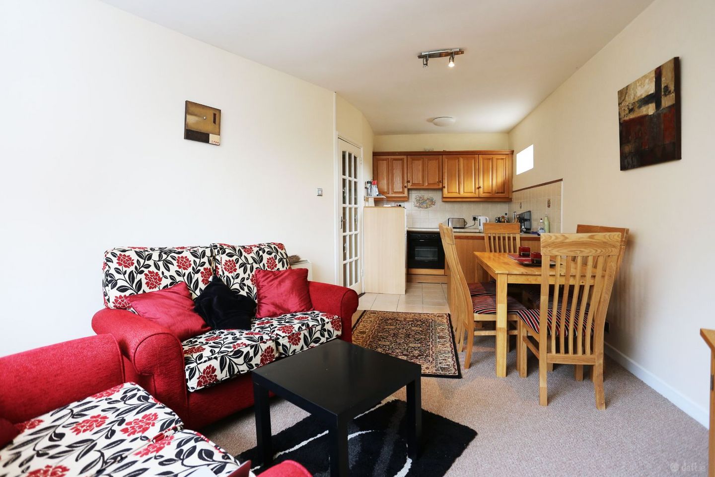 Apartment, Oisín Court, Sandymount, Dublin 4 — photo 1