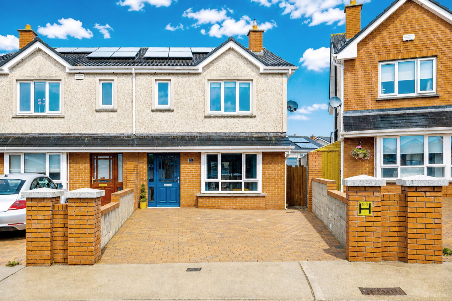 18 Castleland Park Place, Balbriggan, Co. Dublin, K32 RY70 — photo 1