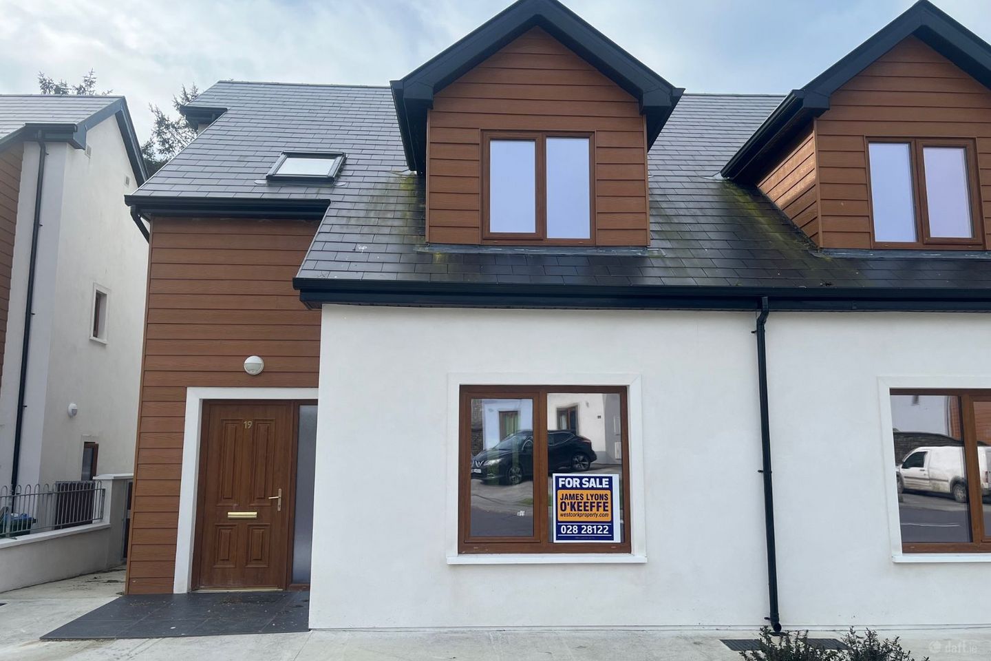 19 Carraig Naofa, Durrus, Durrus, Co. Cork, P75E407 — photo 1