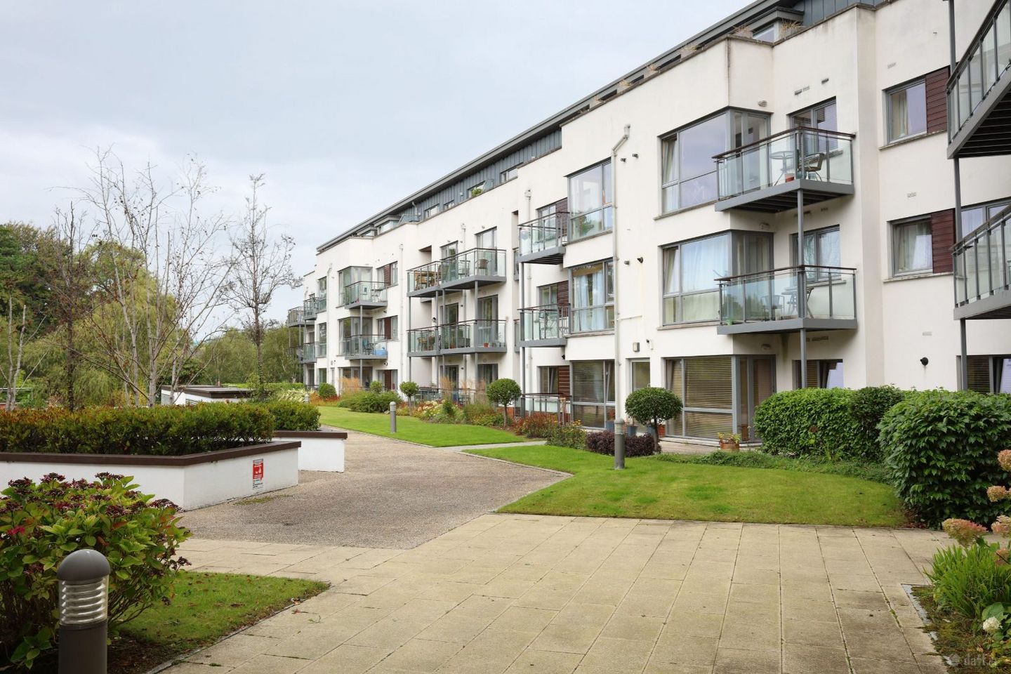 Apartment 69, Southmede, Ballinteer Road, Dundrum, Dublin 16, D16D939 — photo 1