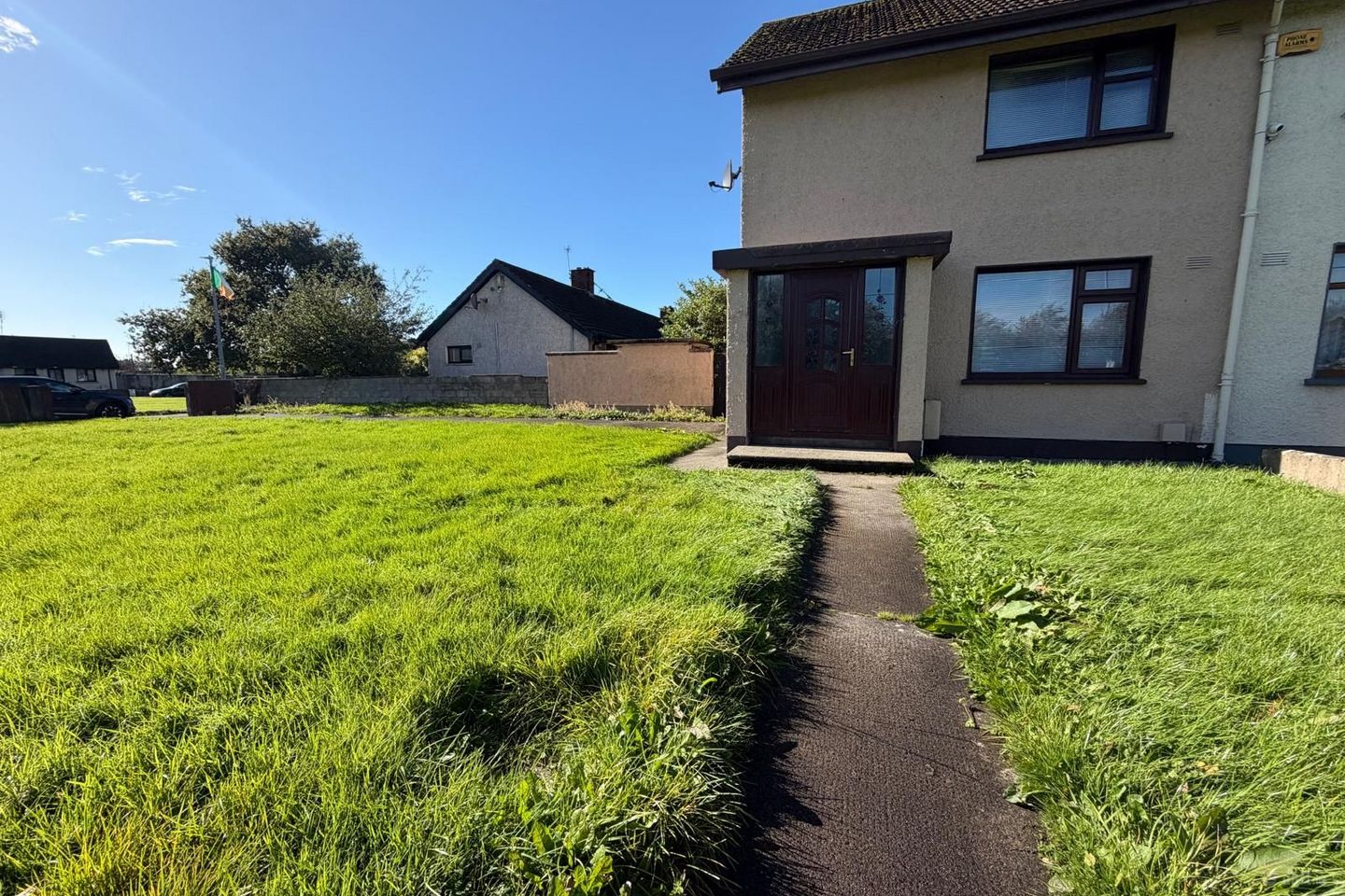 1 Oakland Park, Dundalk, Co. Louth — photo 1