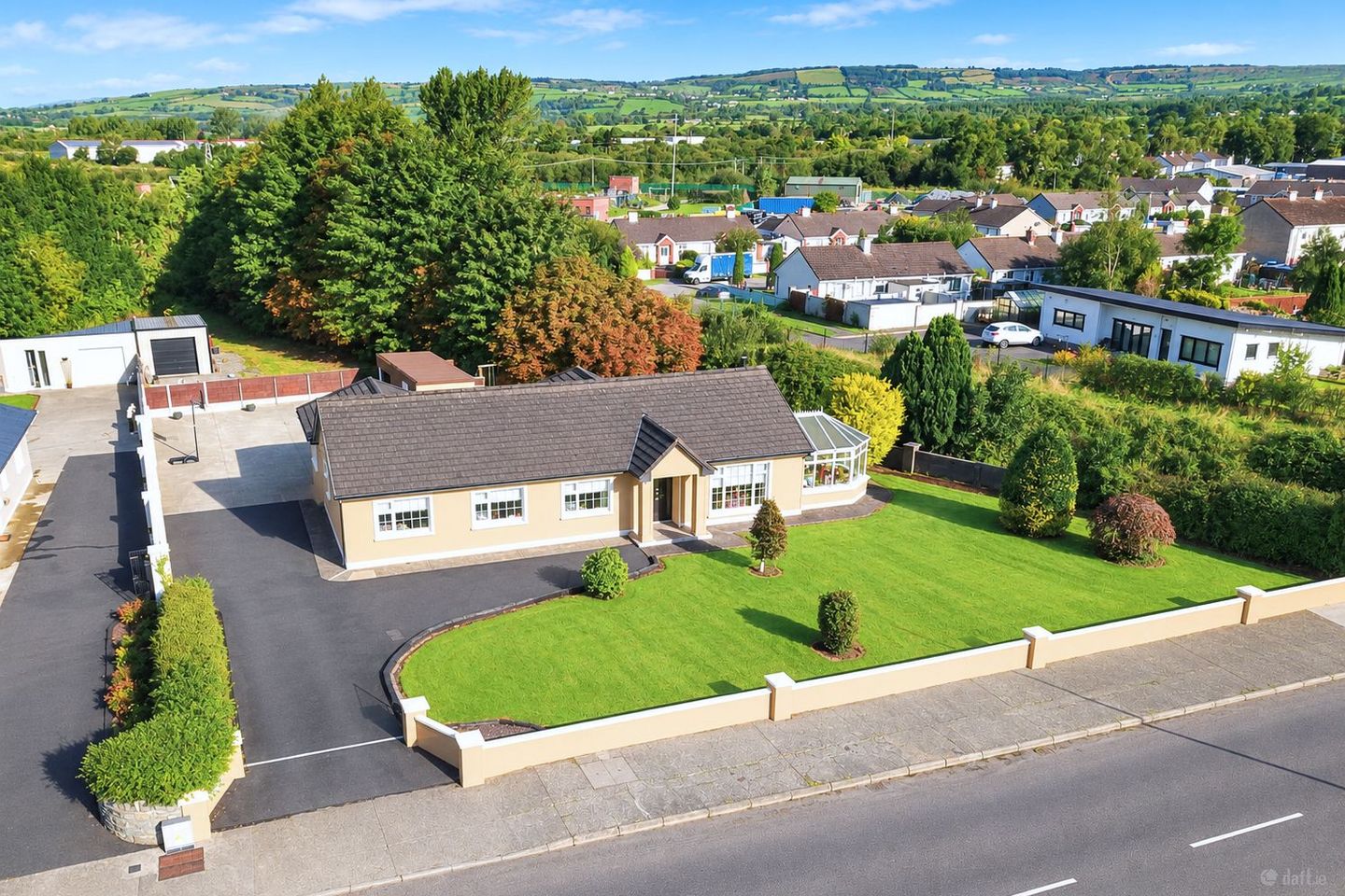 Bridgeview House, Cahernard, Castleisland, Co. Kerry, V92WF20 — photo 1