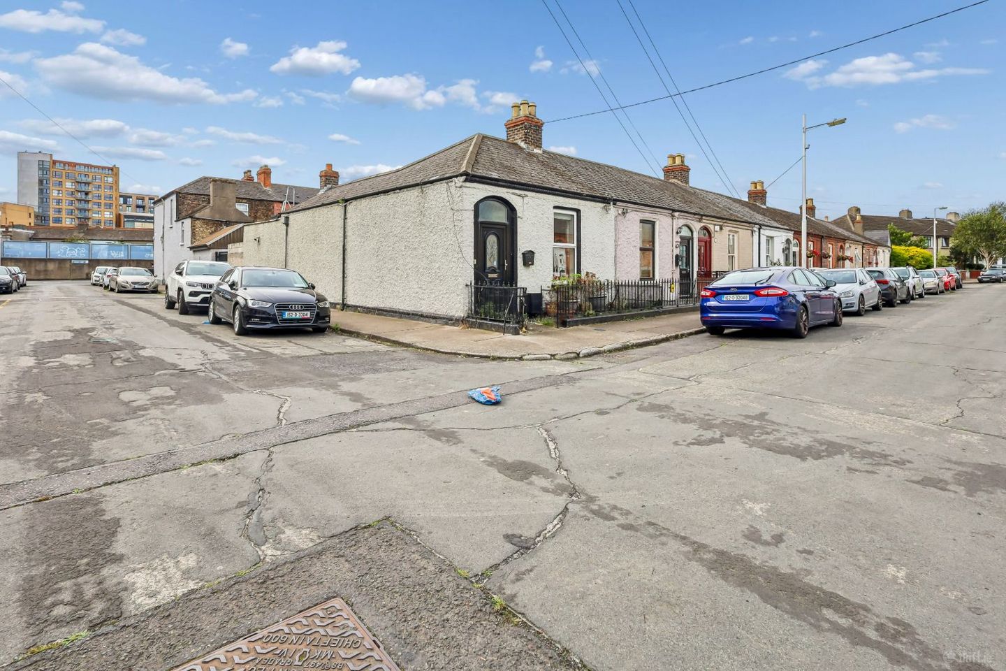 1 Russell Avenue East, East Wall, Dublin 3, D03XK37 — photo 1