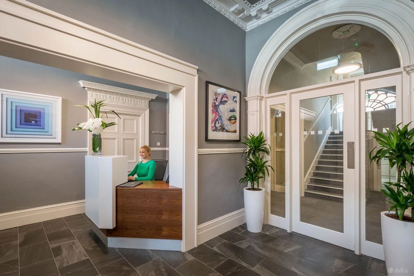 Serviced office to let Dublin 2 
