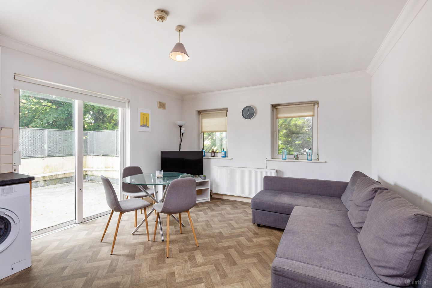 Apartment 8, Clonturk Court, Drumcondra, Dublin 9, D09VH05 — photo 1