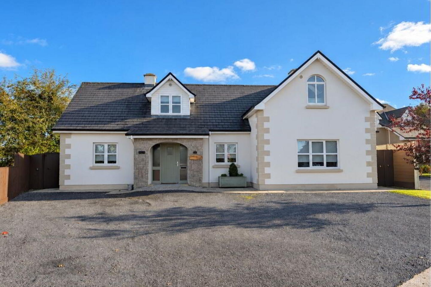 1 Whitethorne Place, Tubbercurry, Co. Sligo, F91A7X8 — photo 1