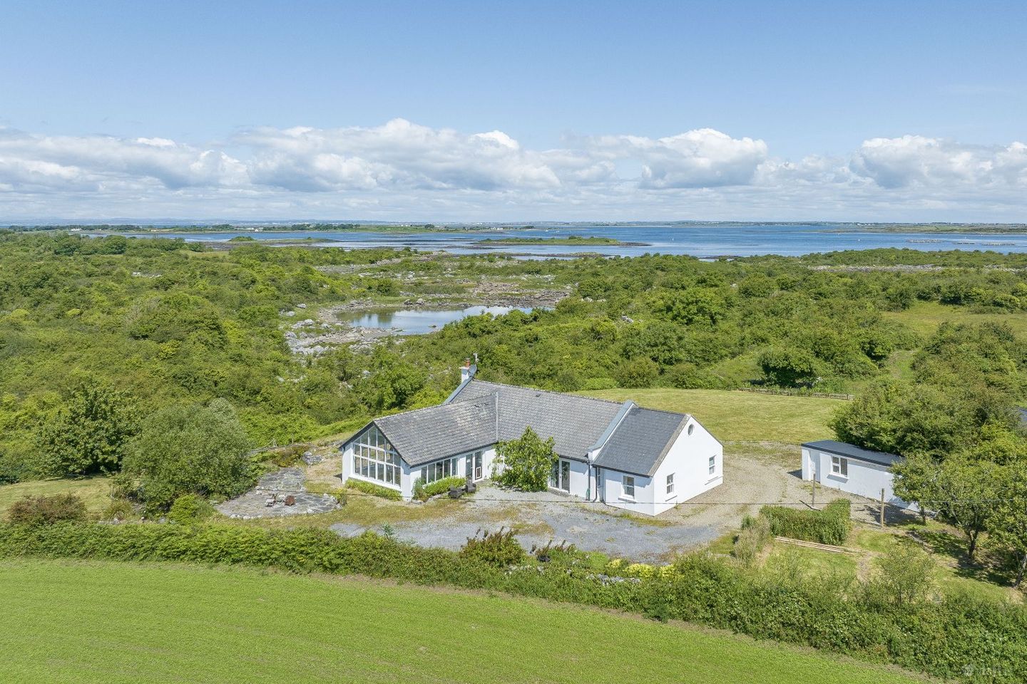 Crushoa, Kinvara, Galway, Kinvara, Co. Galway, H91W56K — photo 1