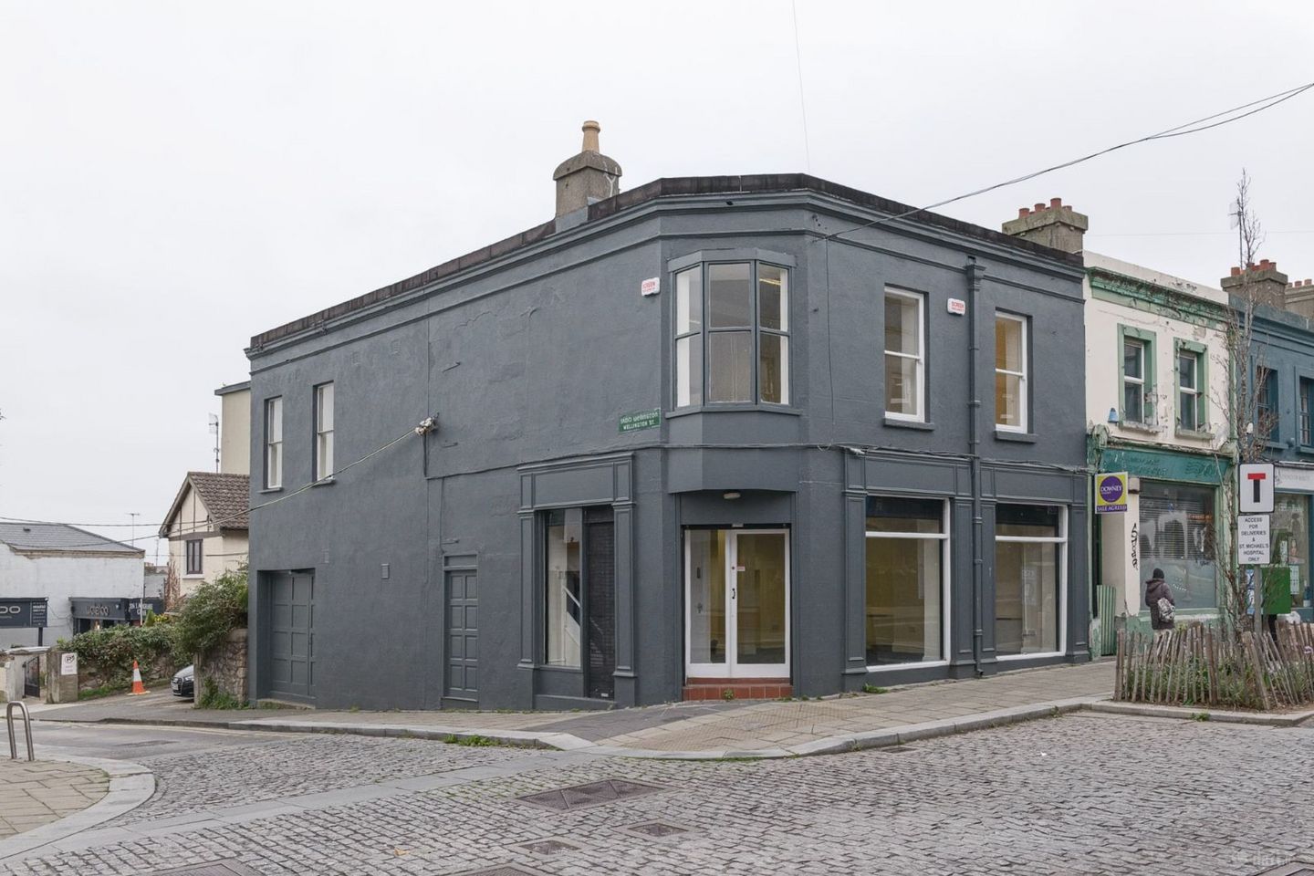 111 George'S Street Lower, Dun Laoghaire, Dun Laoghaire, Co. Dublin — photo 1