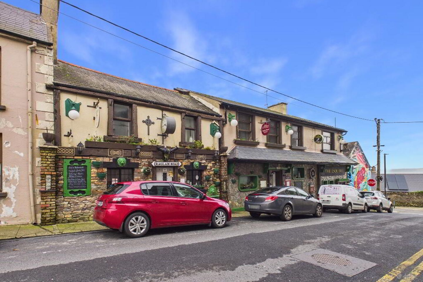 The Esquire / Raglan Road, Little Market Street, Tramore, Co. Waterford, X91N638 — photo 1